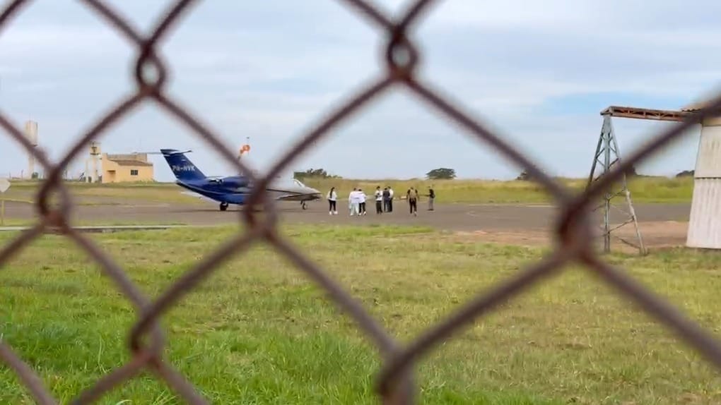 Saiba de quem é o jatinho usado por MC Ryan SP após soltura