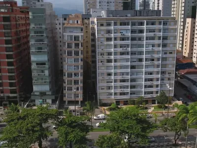 Santos (SP) tem mais de 300 prédios tortos e busca solução milionária