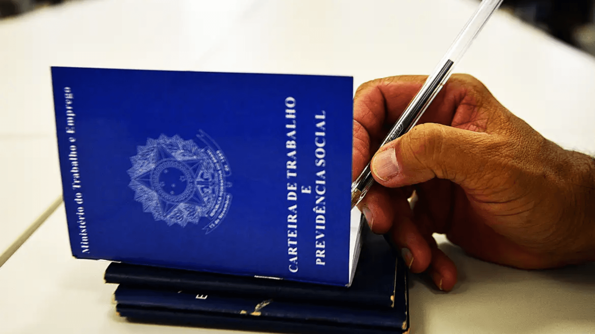 Desemprego sobe para 6,1% no primeiro trimestre, diz IBGE