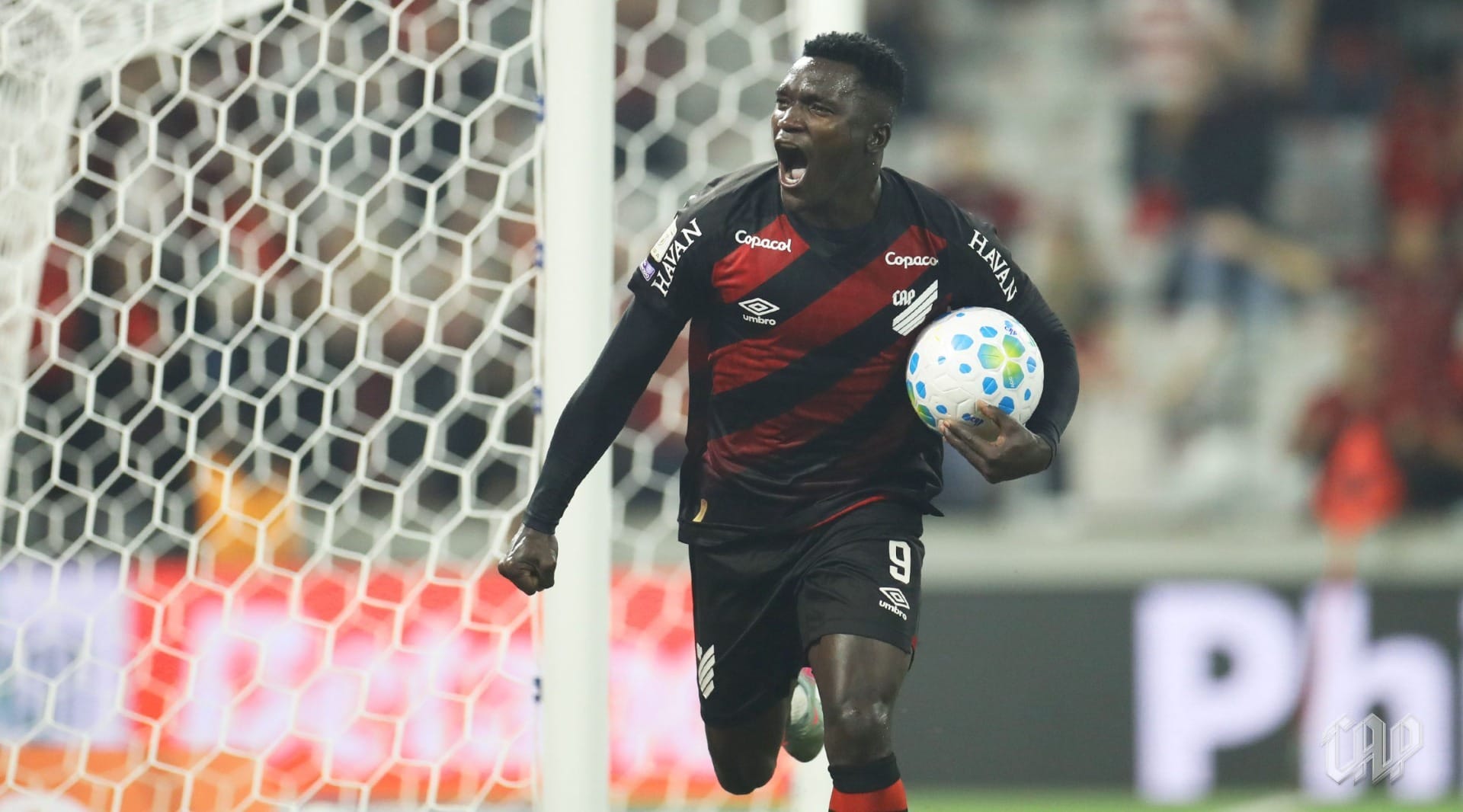 Trio do Athletico aparece em pré-lista da Colômbia para Copa do Mundo