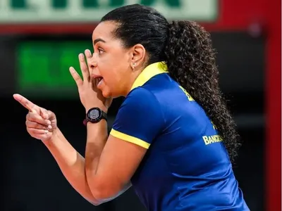 Fofão é a nova auxiliar de Zé Roberto na Seleção Feminina de Vôlei