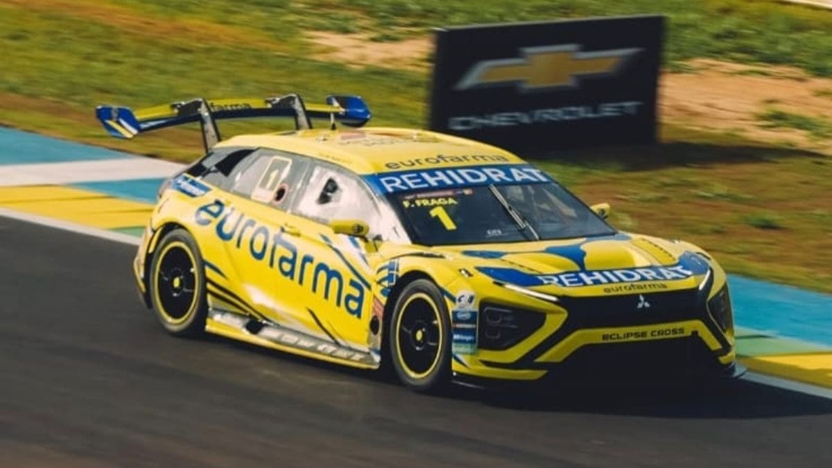 Felipe Fraga domina de ponta a ponta e vence sprint da Stock Car em Goiânia