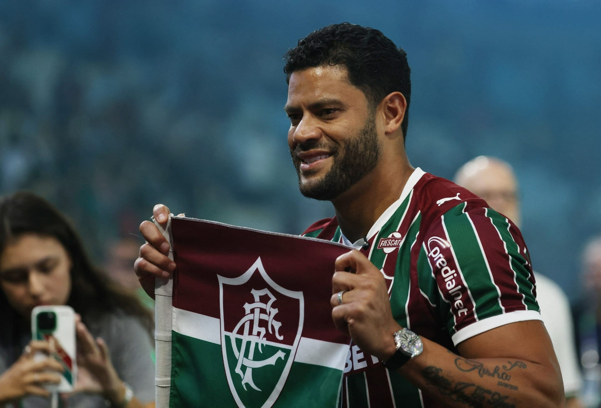 Band transmite amistoso entre Fluminense e Bahia no domingo