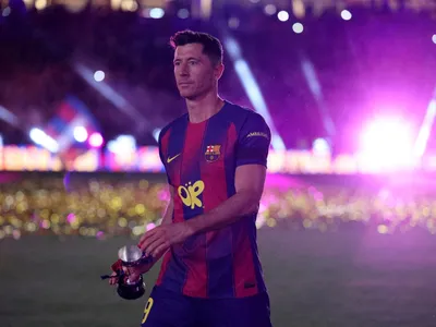 Barcelona anuncia a saída de Lewandowski; veja detalhes