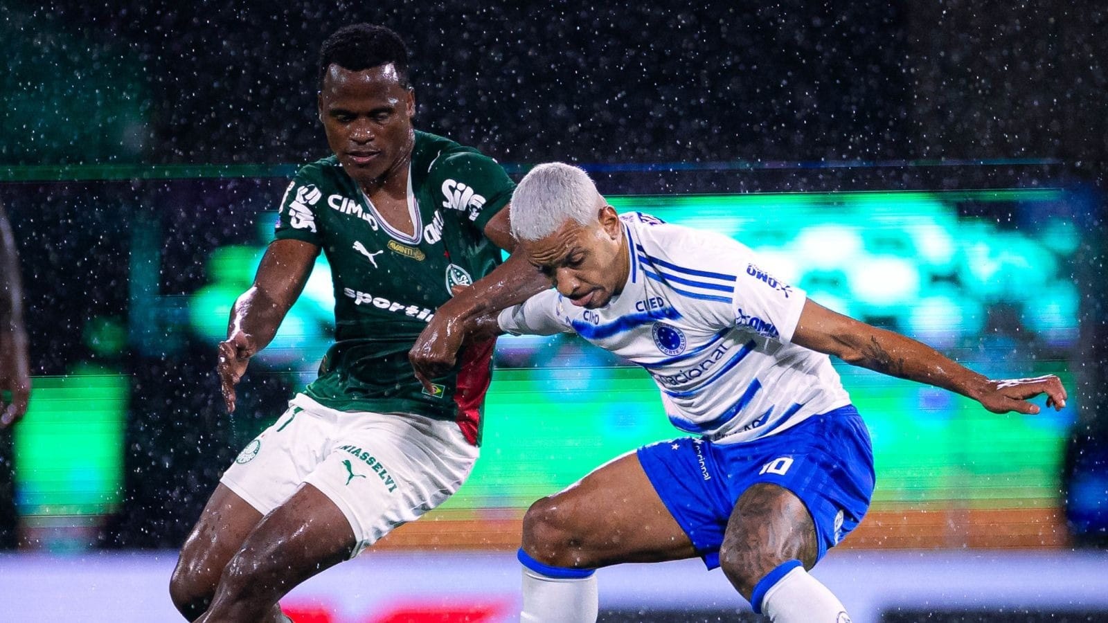 Palmeiras sofre com lesões, empata com o Cruzeiro e aumenta jejum