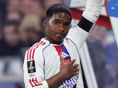 Técnico do Lyon exalta Endrick após convocação para a Copa do Mundo
