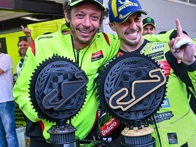 MotoGP: Fabio Di Giannantonio supera caos e vence GP da Catalunha