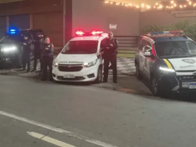 GCM interdita sete estabelecimentos durante operação em Jacareí