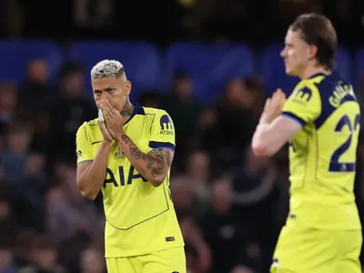 Chelsea vence e mantém Tottenham ameaçado de rebaixamento na Premier League