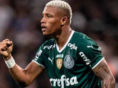 Danilo no Palmeiras? Leila Pereira fala sobre o interesse no meia