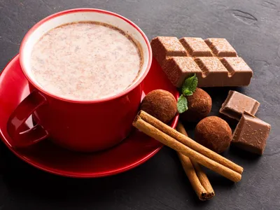 Chocolate quente perfeito: aprenda como fazer receita para os dias frios