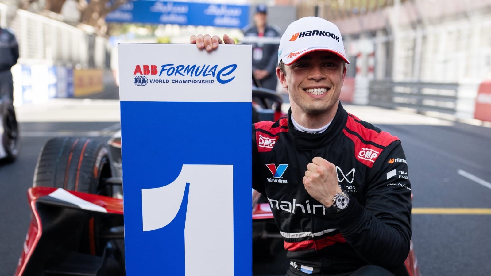 Nyck de Vries despista sobre futuro, mas garante estar feliz na Mahindra