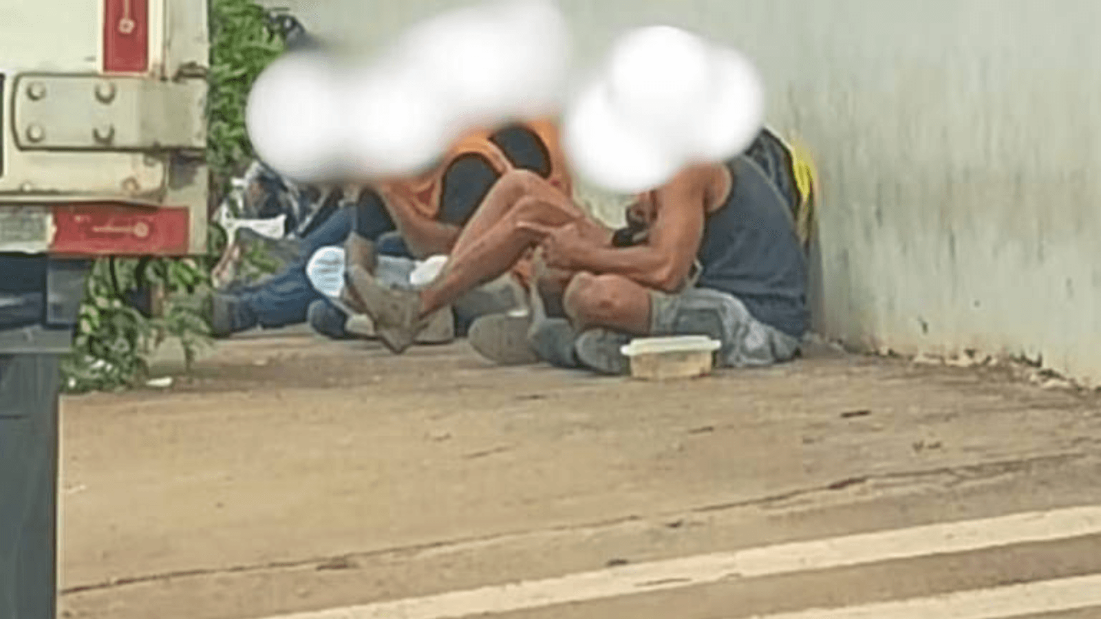 Operação identifica trabalhadores sem registro e interdita galpão
