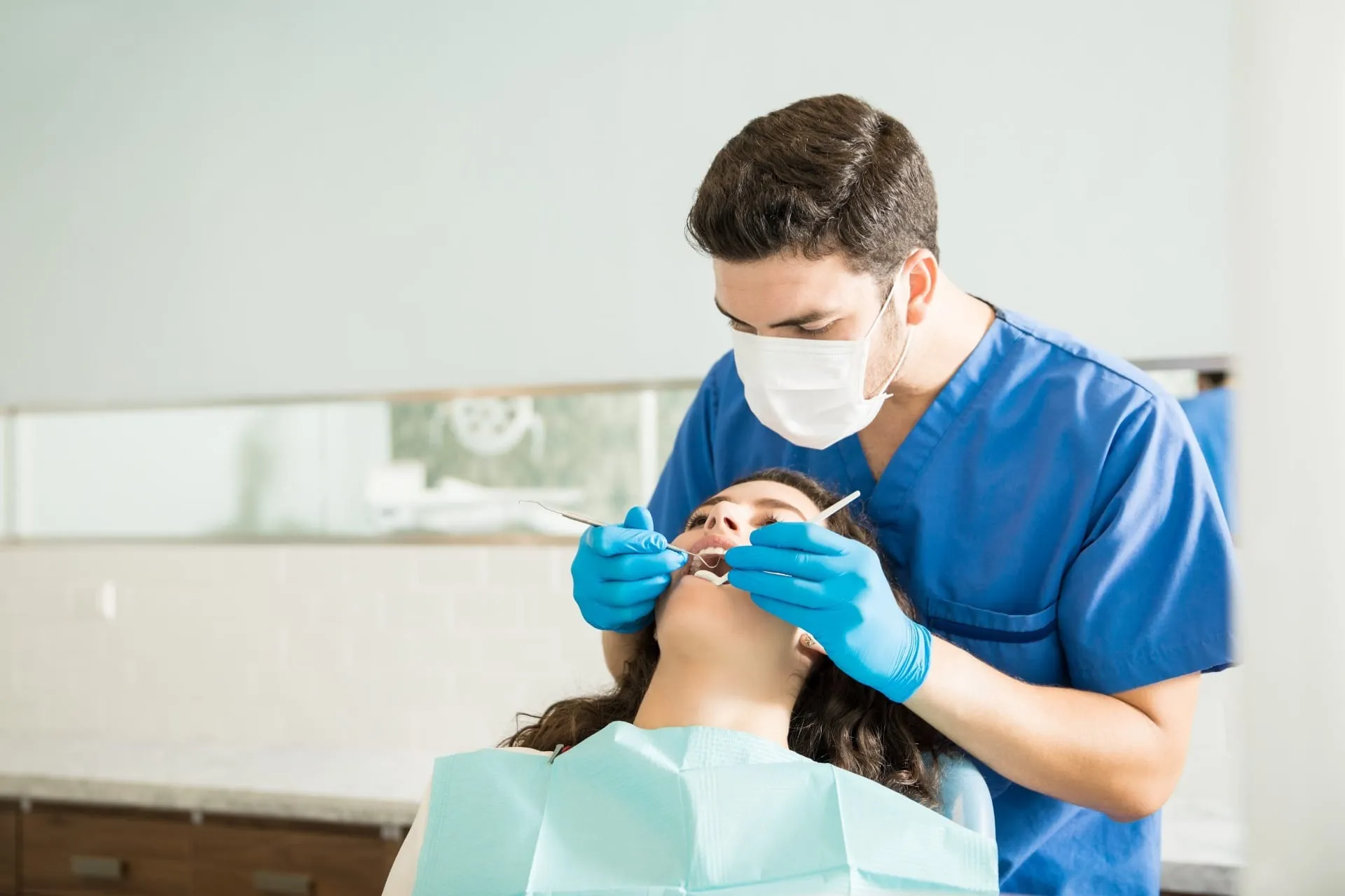 Justiça federal anula resolução que reconhecia harmonização orofacial
