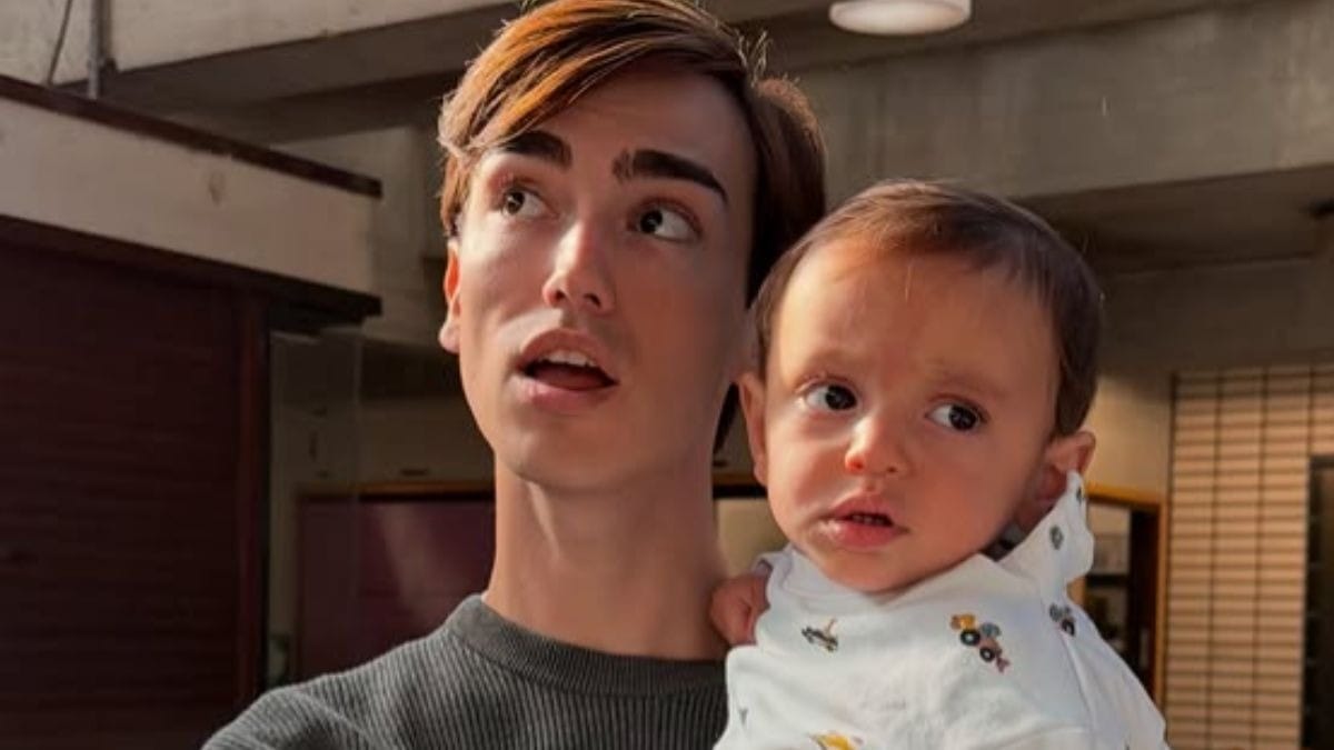 Dudu, ou o tio do beb&ecirc;, com o beb&ecirc;