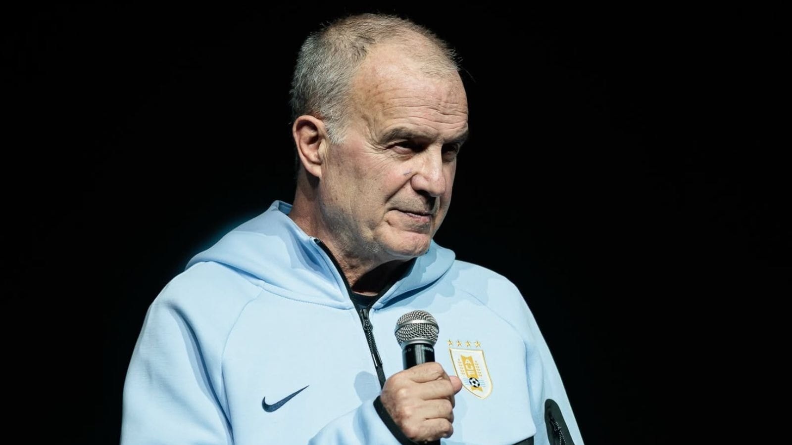 Bielsa revela que vai deixar o Uruguai após a Copa do Mundo