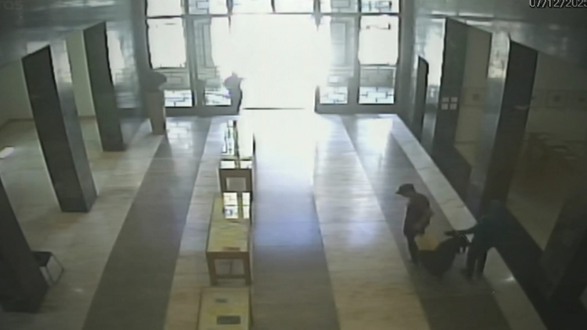 Polícia esclarece roubo de arte em biblioteca de São Paulo