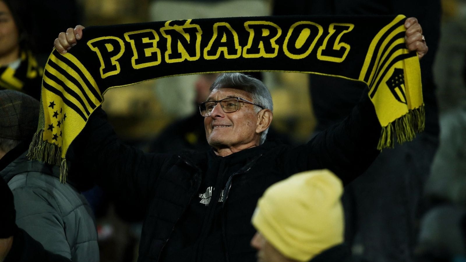 Confusão marca final de jogo entre Penãrol x Corinthians; assista