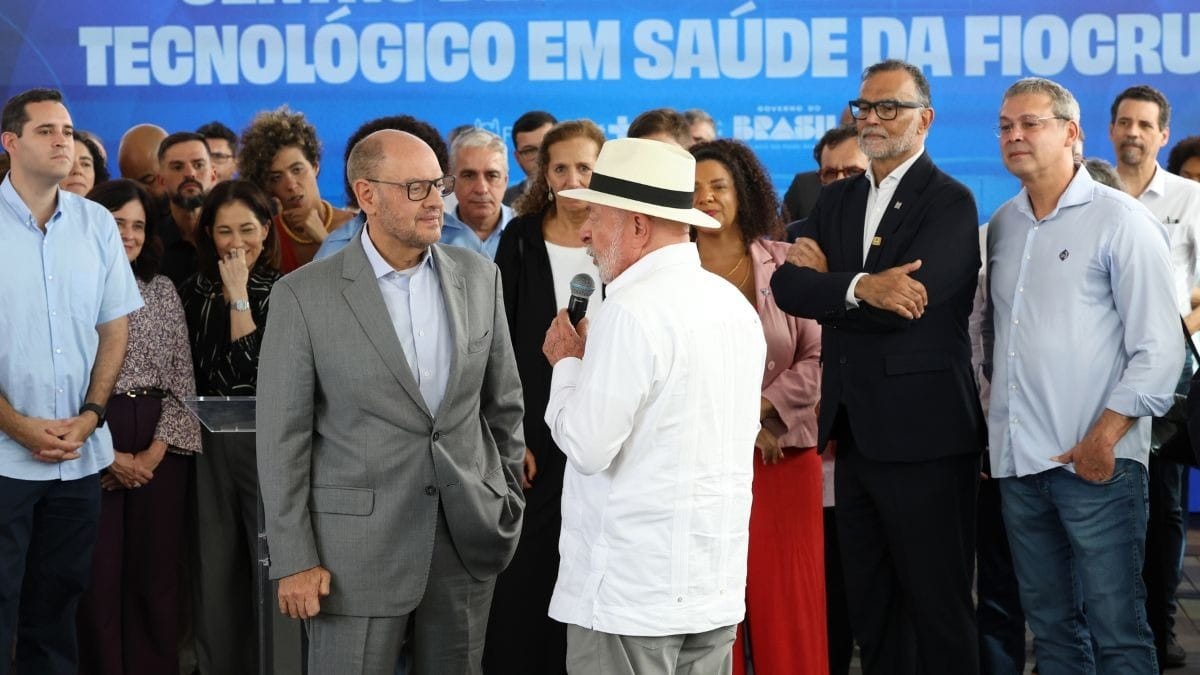 Lula elogia decisão da Justiça de manter governador interino do RJ