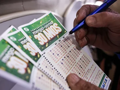 Mega-Sena acumula e pode pagar R$ 32 milhões no próximo sábado