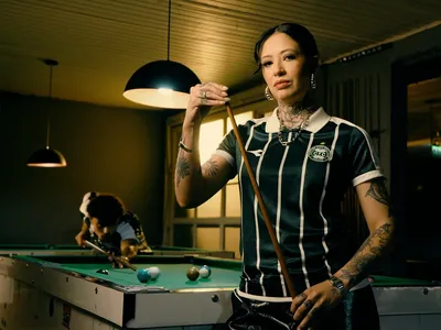 Coritiba lança nova camisa inspirada na noite curitibana; veja os detalhes