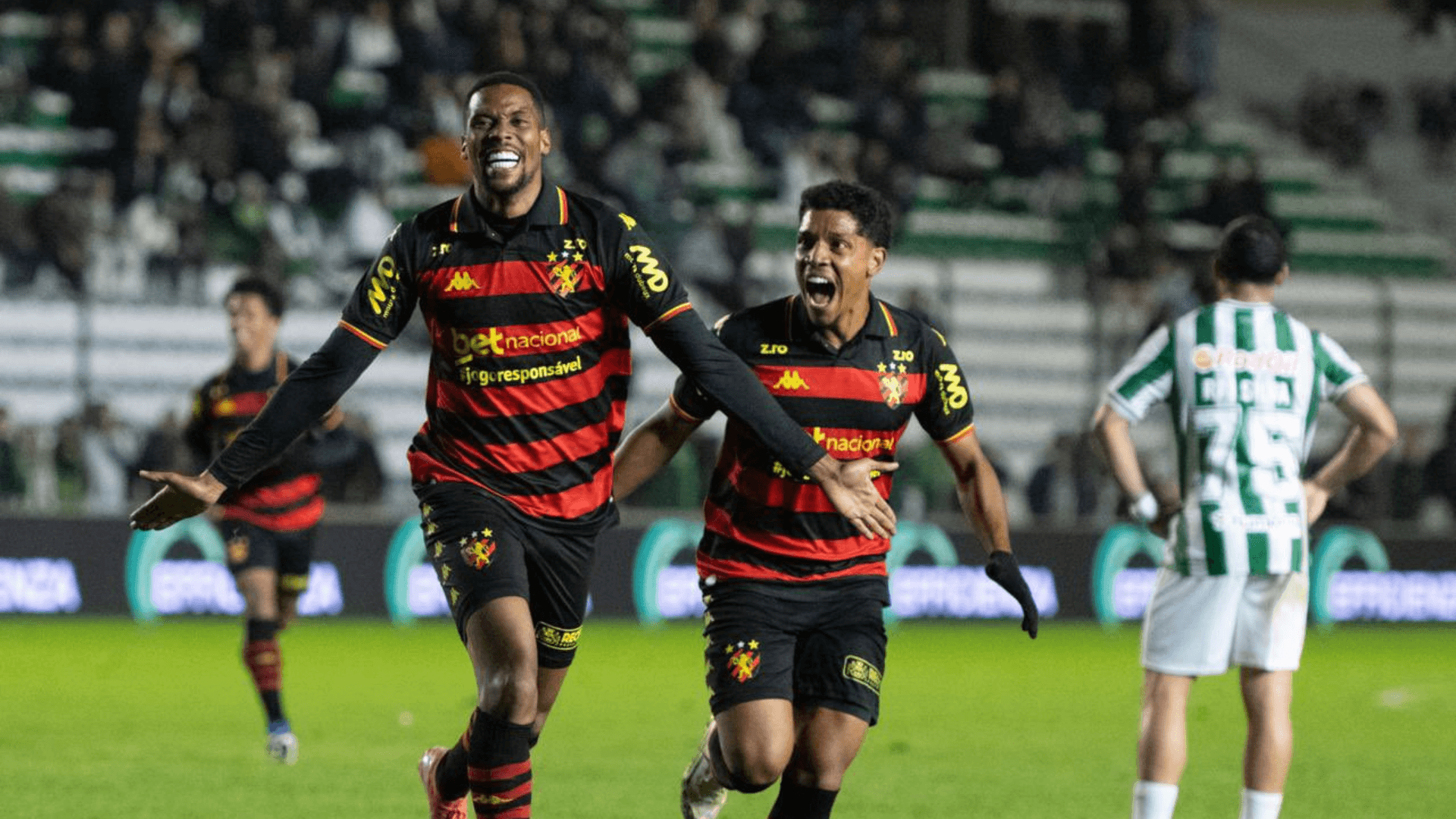 Série B: Sport vence, divide topo com rival e esquenta clássico