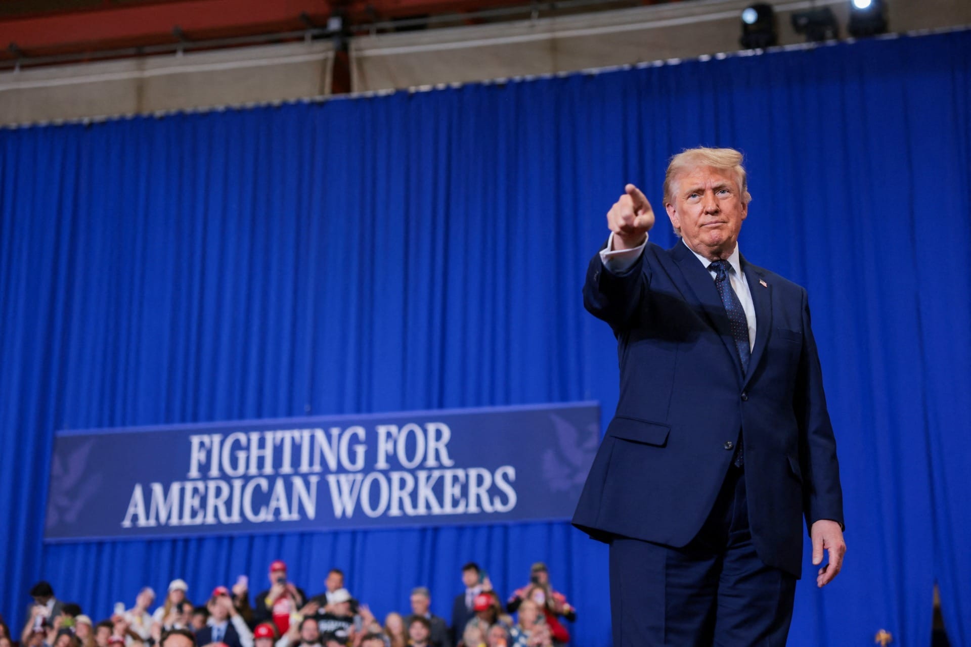 Proposta de Trump para encerrar guerra com Irã divide republicanos
