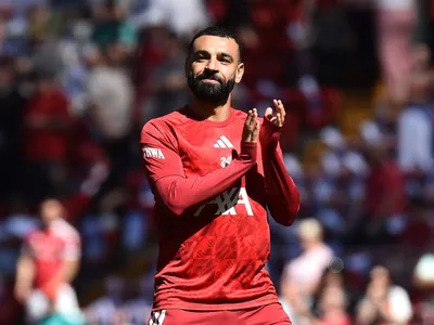 Na despedida de Salah e Robertson, Liverpool empata com o Brentford
