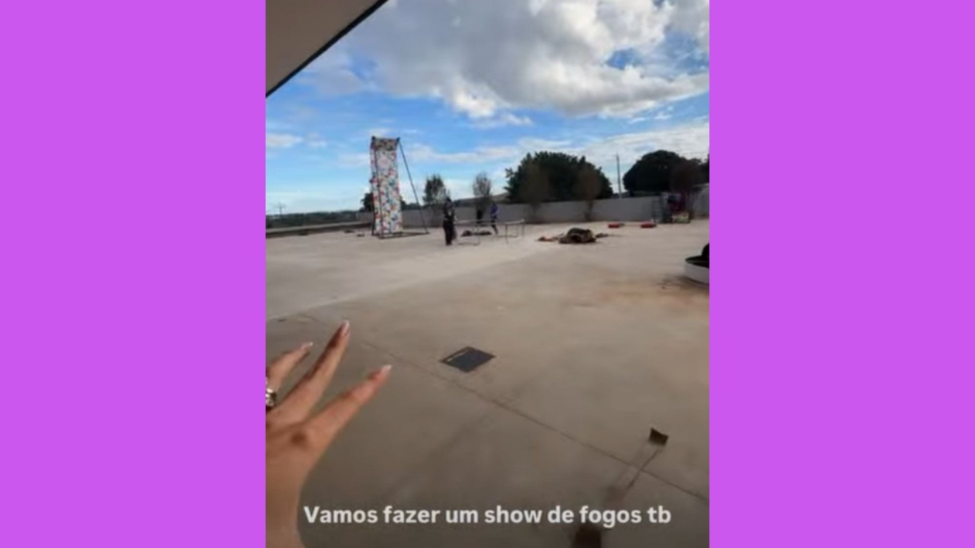 &Aacute;rea externa ter&aacute; show de fogos e brinquedos infantis