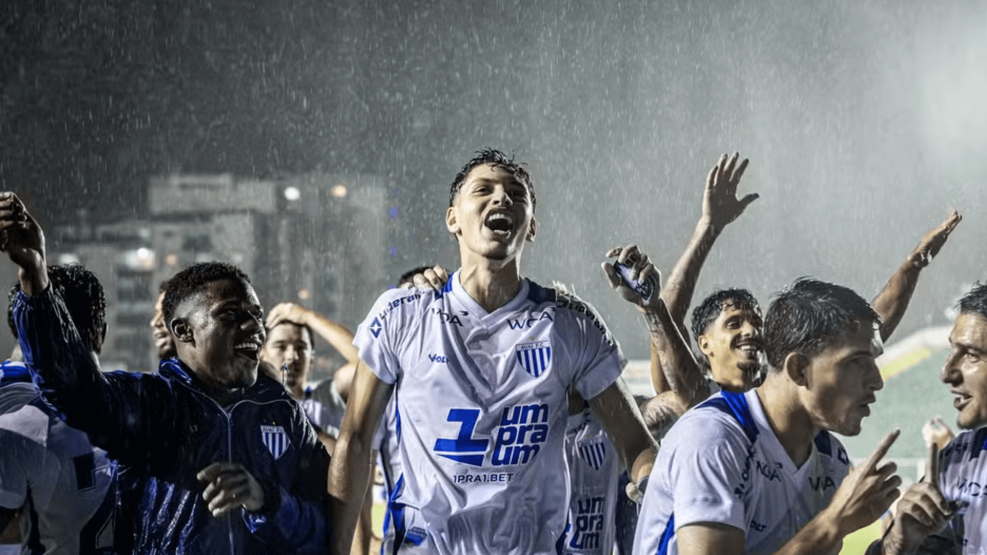 Athletico fecha com zagueiro Bruno Baldini, do Avaí