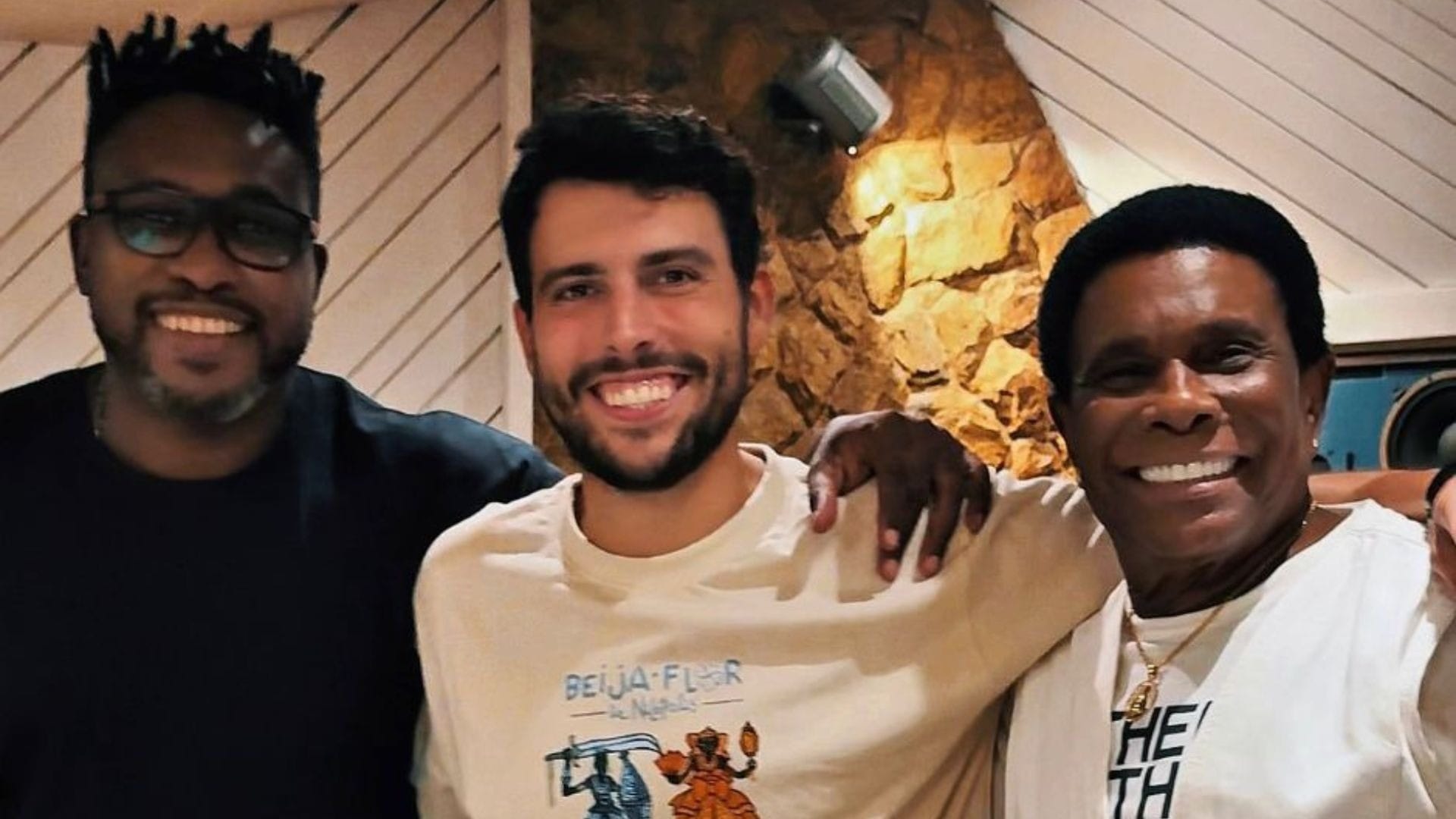 Neguinho da Beija-Flor celebra música latina com Los Brasileiros; conheça