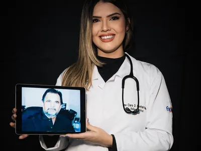 Como uma doença rara na família inspirou jovem a fazer medicina