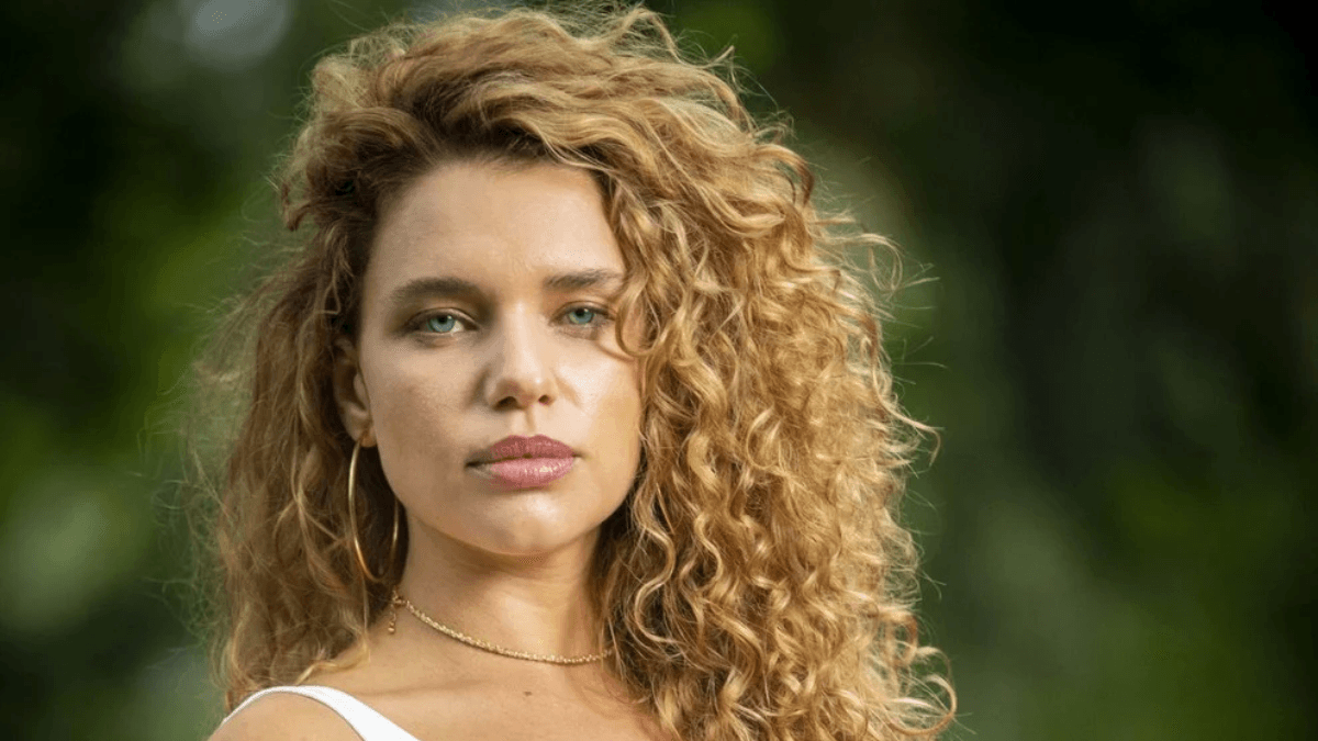 Bruna Linzmeyer revelou que afirmava desde crian&ccedil;a que nunca iria se casar ou ter filhos