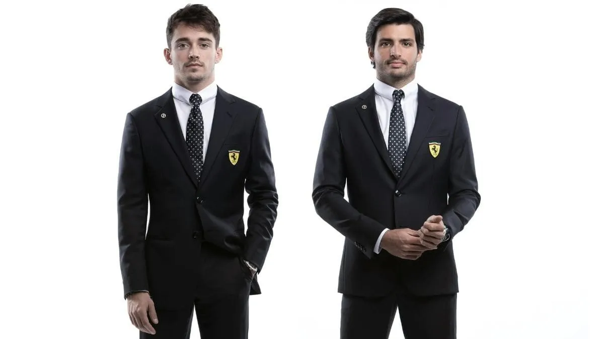 Charles Leclerc e Carlos Sainz em anuncio da Armani em 2021