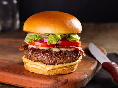 Como fazer o hambúrguer perfeito em casa? Veja dicas infalíveis
