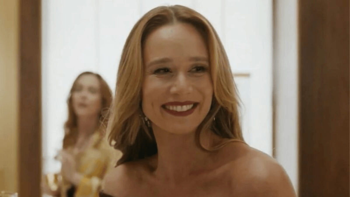 Mariana Ximenes afirma que "ningu&eacute;m costuma questionar um homem sobre quando ele ser&aacute; pai"