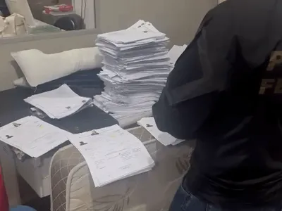 PF investiga uso de diplomas falsos para formar vigilantes