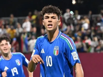 Filho de ex-jogador brasileiro; conheça a nova aposta da seleção italiana
