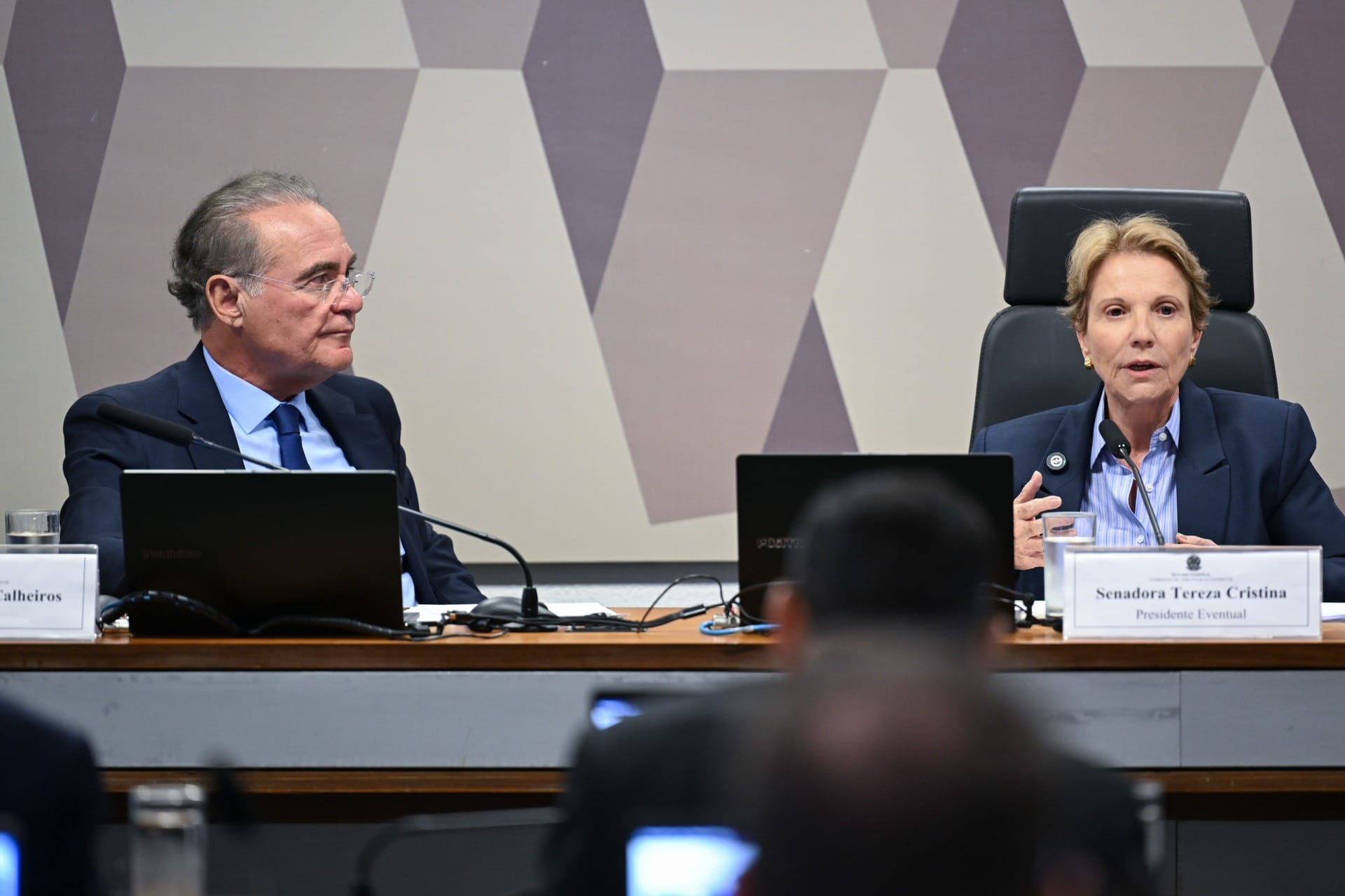 Senado aprova uso do Pré-Sal para renegociar dívidas de produtores rurais