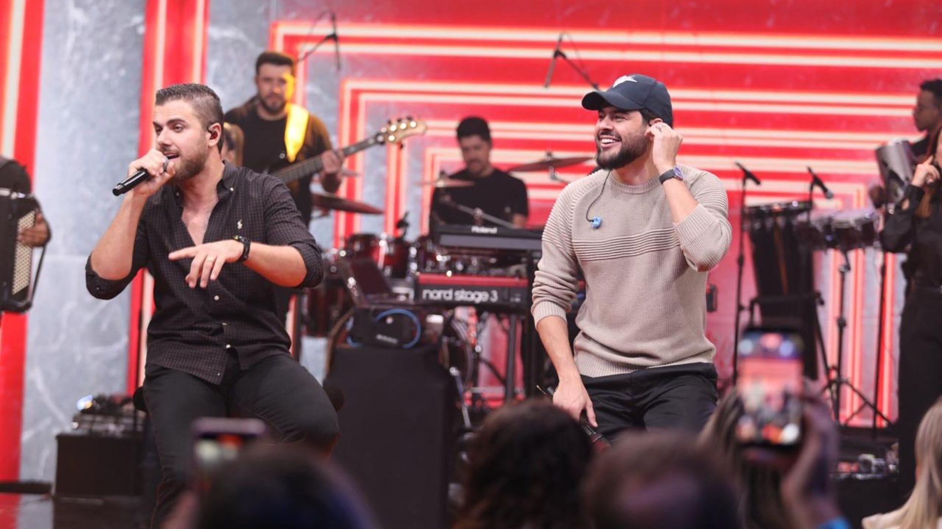 Zé Neto e Cristiano contam como relaxam longe da rotina intensa de shows