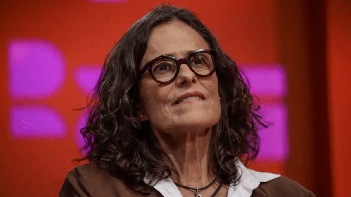 Z&eacute;lia Duncan abordou o tema no podcast MenoTalks, classificando a imposi&ccedil;&atilde;o da maternidade como uma injusti&ccedil;a