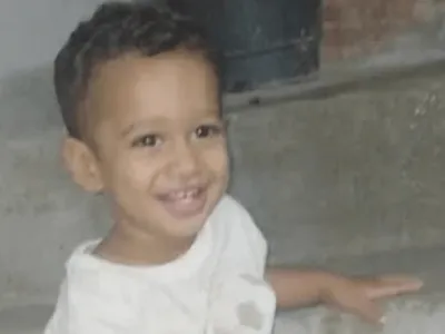Bebê morre ao ter pescoço atingido por linha com cerol em MG