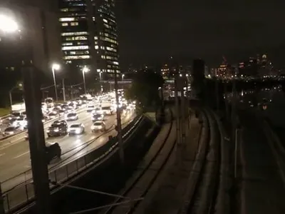 Falta de iluminação gera insegurança na Ciclovia do Rio Pinheiros