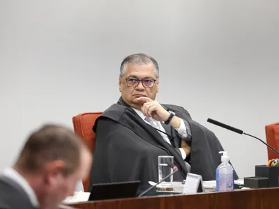 Dino manda Justiça Eleitoral rever calendário de eleição suplementar em RR