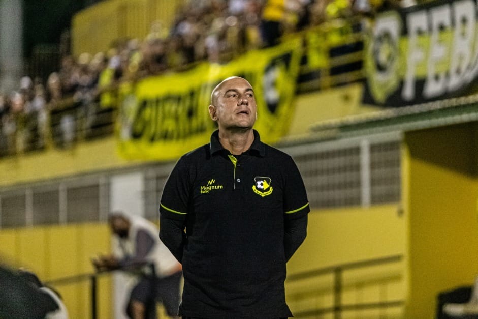 Ponte Preta inicia conversas com Márcio Zanardi e treinador exige garantias