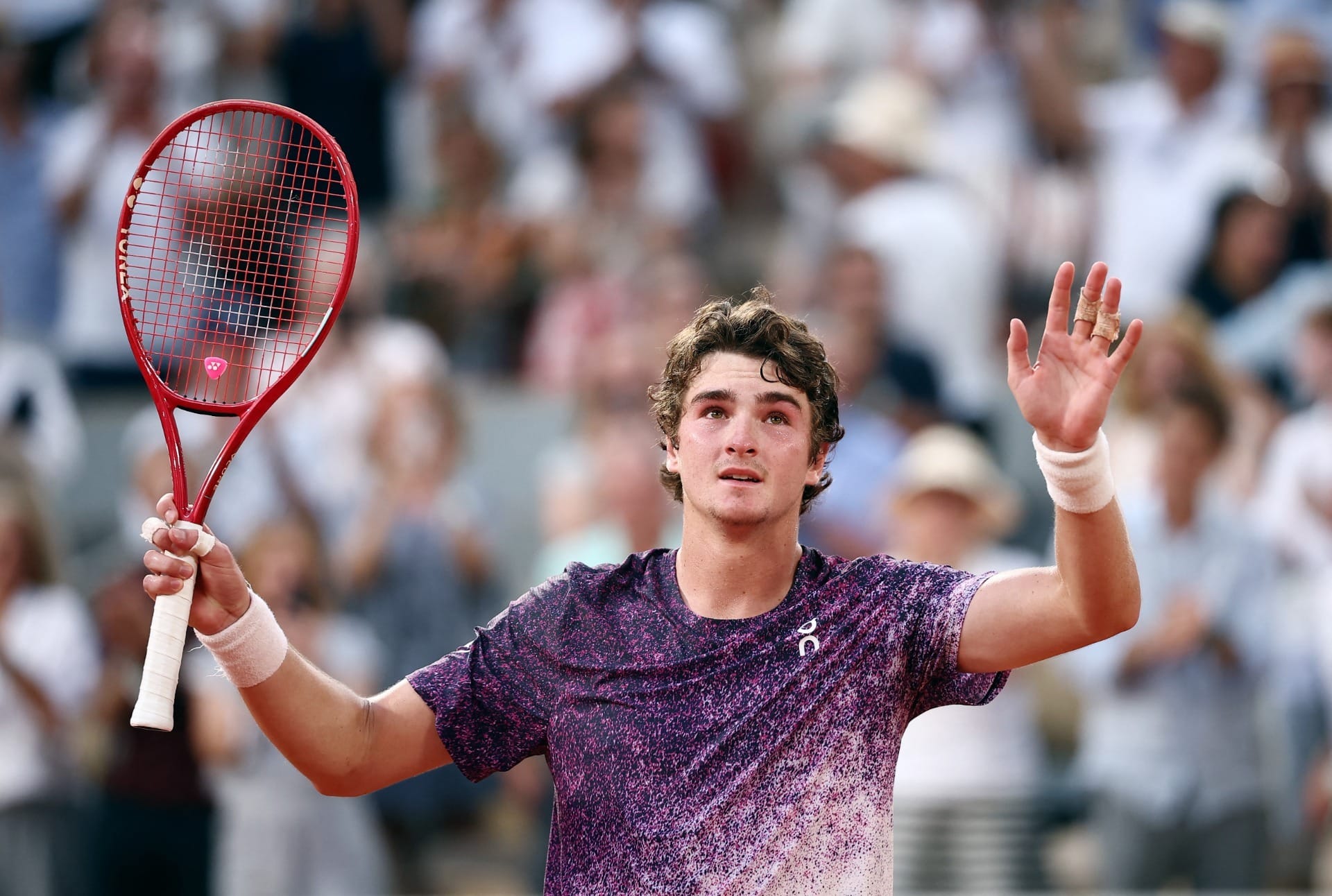 Após bater Djokovic, Fonseca encara Ruud nas oitavas em Paris; veja horário