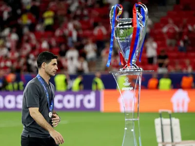 Após derrota, técnico diz que Arsenal foi prejudicado pela arbitragem