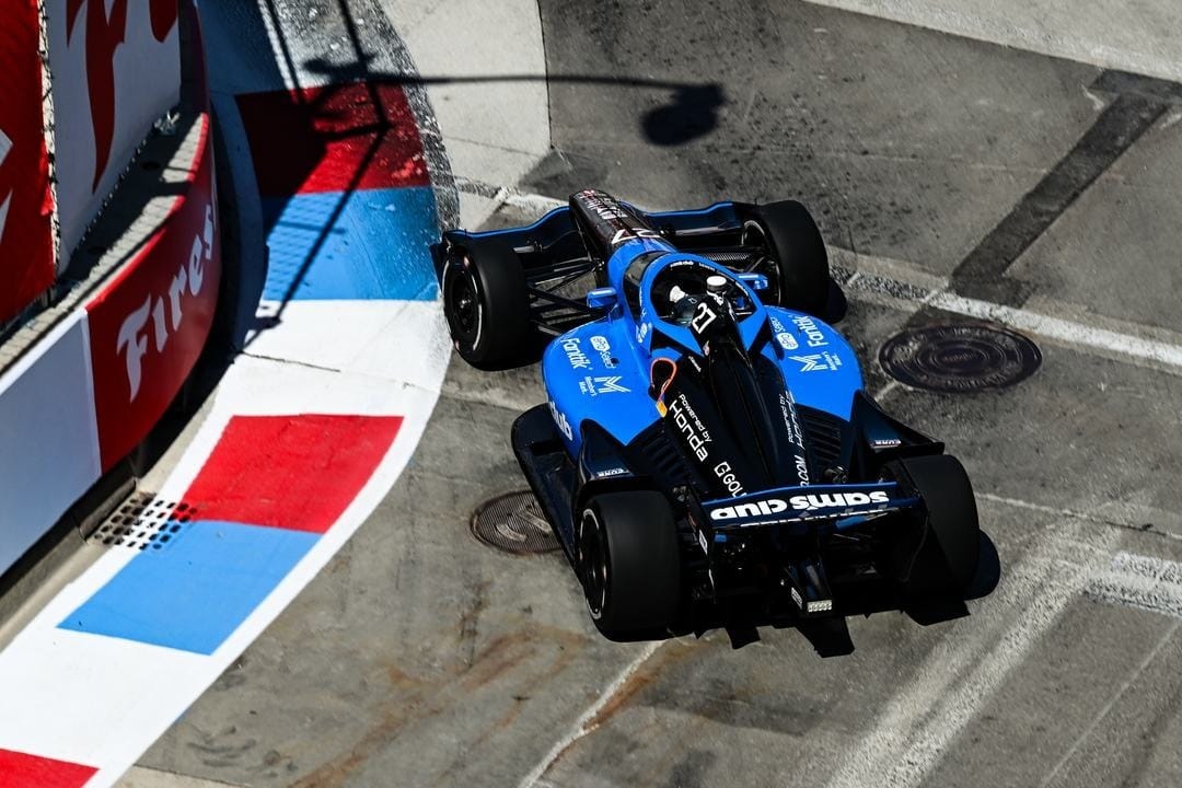 Kirkwood lidera treino livre 2 da Indy em Detroit; Caio Collet é o 18º