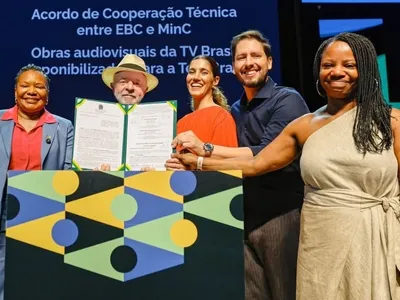 Lula e Margareth Menezes lançam plataforma de streaming "Tela Brasil"