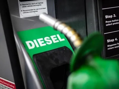 Petrobras anuncia desconto de R$ 0,3515 por litro de diesel